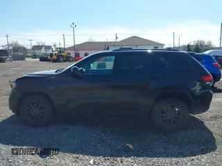 2016 Jeep Grand Cherokee Laredo z VIN 1C4RJFAG2GC454861, wystawiony jako IAAI lot #41964977 z przebiegiem 180 592 mil mil oraz . Historia ofert i sprzedaży dostępna na DreamBid. Obrazek 14.
