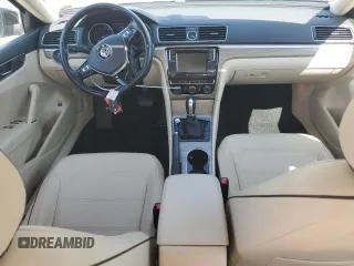 2016 Volkswagen Passat SE z VIN 1VWBT7A37GC046612, wystawiony jako Copart lot #56742675 z przebiegiem 22 231 mil mil oraz Szkoda całkowita • Salvage title. Historia ofert i sprzedaży dostępna na DreamBid. Obrazek 8.