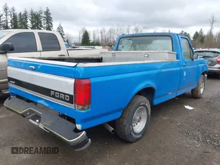 1988 Ford F-150 with VIN 2FTDF15Y4JCA68039, listed as a IAAI auction lot 41714172 with 8,856 mi miles. Bid and sale history available at carsss.com. Image 4.