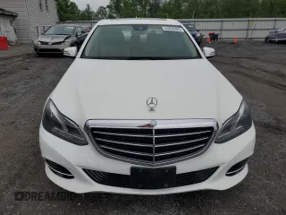 2014 Mercedes-Benz E 350 Luxury with VIN WDDHF8JB1EA814827, listed as a Copart auction lot 54830405 with 120,332 mi miles and Clean Title. Bid and sale history available at DreamBid. Image 5.