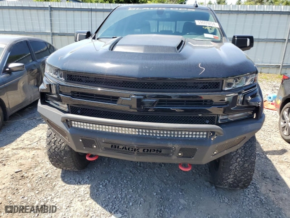 2019 Chevrolet Silverado 1500 LTZ with VIN 3GCUYGEL5KG147953, listed as a Copart auction lot 59009204 with 61,984 mi miles and Salvage Title. Bid and sale history available at carsss.com. Image 5.