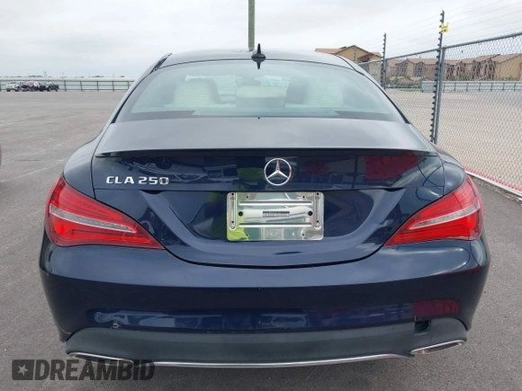 2018 Mercedes-Benz CLA 250 с VIN WDDSJ4EB4JN637135, выставлен на аукционе IAAI как лот 42385034 с пробегом 79 734 миль миль и . История ставок и продаж доступна на DreamBid. Изображение 16.