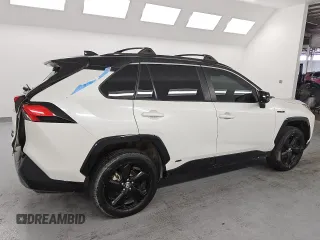 2021 Toyota RAV4 Hybrid XSE with VIN 4T3E6RFV8MU060122, listed as a Copart auction lot 62019045 with 60,971 mi miles and Salvage title. Bid and sale history available at DreamBid. Image 3.
