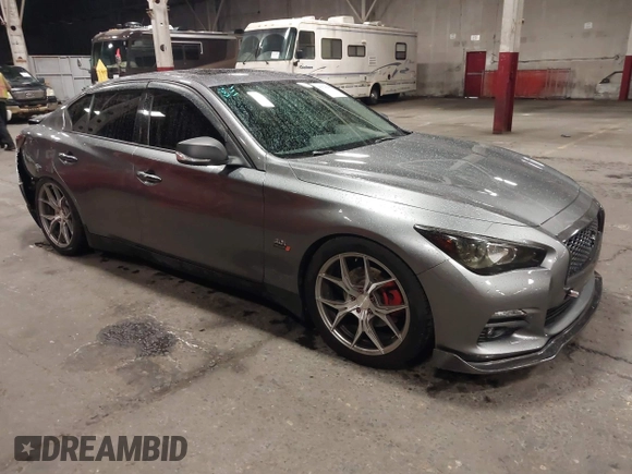 2016 Infiniti Q50 3.0t Premium with VIN JN1EV7AP0GM305466, listed as a IAAI auction lot 41778105 with 79,919 mi miles. Bid and sale history available at carsss.com. Image 1.