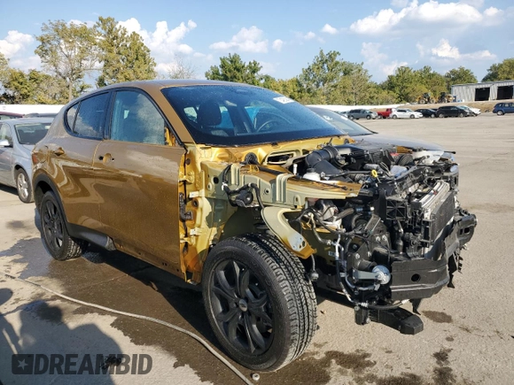 2023 Dodge Hornet GT with VIN ZACNDFAN7P3A04789, listed as a Copart auction lot 72426394 with 24,951 mi miles and Salvage Title. Bid and sale history available at carsss.com. Image 4.