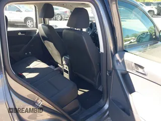 2017 Volkswagen Tiguan S with VIN WVGBV7AX9HK049420, listed as a IAAI auction lot 41838301 with 118,490 mi miles and . Bid and sale history available at DreamBid. Image 8.