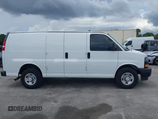 2018 Chevrolet Express Cargo with VIN 1GCWGAFP0J1342902, listed as a IAAI auction lot 42568676 with 98,489 mi miles and . Bid and sale history available at DreamBid. Image 13.