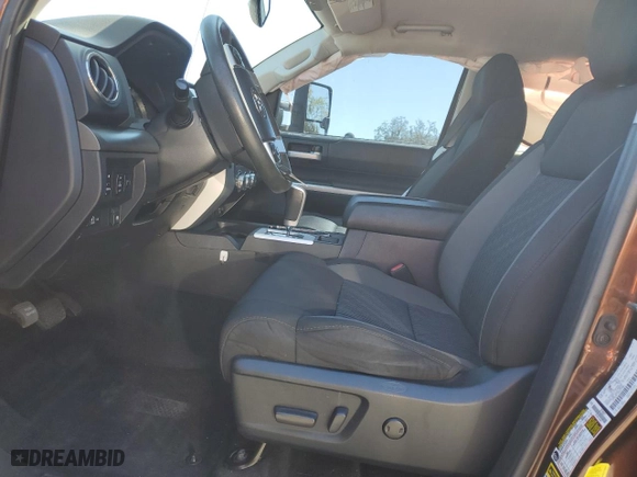 2017 Toyota Tundra 2WD SR5 with VIN 5TFEW5F13HX217000, listed as a Copart auction lot 48279225 with 140,294 mi miles and Salvage Title. Bid and sale history available at carsss.com. Image 7.