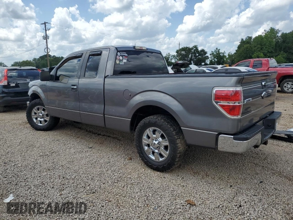 2010 Ford F-150 XL z VIN 1FTFX1CV3AFA18462, wystawiony jako Copart lot #61756415 z przebiegiem 248 854 mil mil oraz Szkoda całkowita • Salvage title. Historia ofert i sprzedaży dostępna na DreamBid. Obrazek 2.