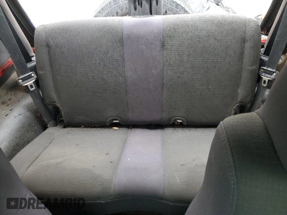 2006 Jeep Wrangler X с VIN 1J4FA39S06P766687, выставлен на аукционе Copart как лот 55791365 с пробегом 220 712 миль миль и Списание • Salvage title. История ставок и продаж доступна на DreamBid. Изображение 10.