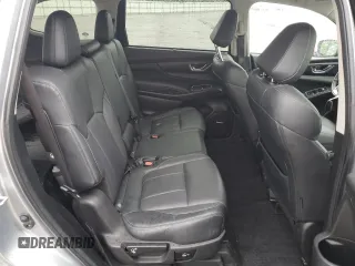 2023 Subaru Ascent Limited z VIN 4S4WMARD5P3405480, wystawiony jako Copart lot #61194015 z przebiegiem Nie podano mil oraz Szkoda całkowita • Salvage title. Historia ofert i sprzedaży dostępna na DreamBid. Obrazek 11.