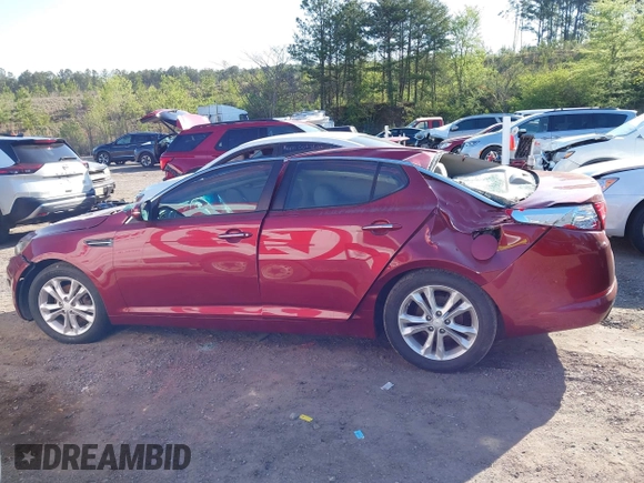 2013 Kia Optima LX z VIN 5XXGM4A76DG152178, wystawiony jako IAAI lot #42002201 z przebiegiem 72 335 mil mil oraz . Historia ofert i sprzedaży dostępna na DreamBid. Obrazek 14.