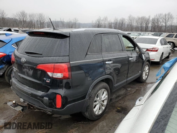 2014 Kia Sorento EX with VIN 5XYKUDA7XEG462941, listed as a Copart auction lot 84793014 with 0 mi miles and Salvage Title. Bid and sale history available at carsss.com. Image 3.