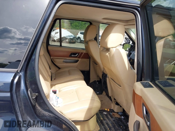 2007 Land Rover Range Rover Sport SC with VIN SALSH23497A109890, listed as a IAAI auction lot 42359680 with 185,509 mi miles and . Bid and sale history available at DreamBid. Image 8.