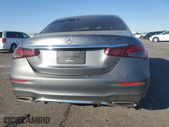 2021 Mercedes-Benz E-Class E 350 with VIN W1KZF8DB2MA964699, listed as a Copart auction lot 43360435 with 28,670 mi miles and Salvage Title. Bid and sale history available at carsss.com. Image 6.