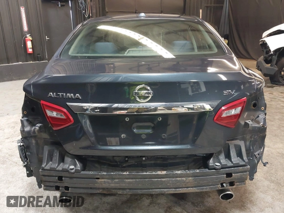 2018 Nissan Altima SR with VIN 1N4AL3AP9JC121415, listed as a IAAI auction lot 41528034 with 136,793 mi miles and . Bid and sale history available at carsss.com. Image 17.