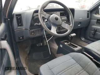 1989 Chevrolet Cavalier with VIN 1G1JC1111K7155748, listed as a Copart auction lot 41762065 with 31,649 mi miles and Clean Title. Bid and sale history available at DreamBid. Image 8.