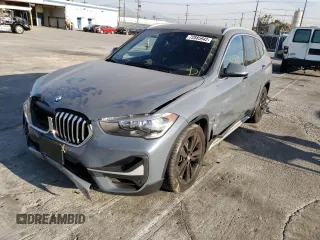 2020 BMW X1 sDrive28i with VIN WBXJG7C01L5R92602, listed as a Copart auction lot 72885942 with 37,130 mi miles. Bid and sale history available at carsss.com. Image 1.