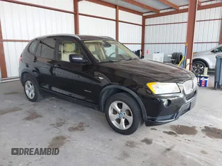 2012 BMW X3 28i z VIN 5UXWX5C50CL717879, wystawiony jako IAAI lot #42334452 z przebiegiem 210 154 mil mil oraz . Historia ofert i sprzedaży dostępna na DreamBid. Obrazek 1.