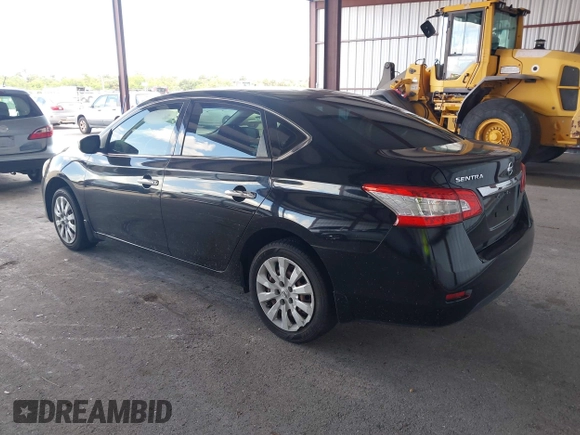 2015 Nissan Sentra SV z VIN 3N1AB7AP1FY252599, wystawiony jako IAAI lot #42521749 z przebiegiem 103 238 mil mil oraz . Historia ofert i sprzedaży dostępna na DreamBid. Obrazek 3.