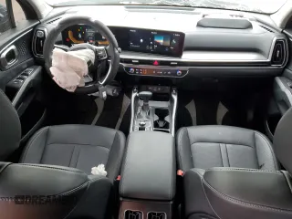 2025 Kia Sorento S z VIN 5XYRL4JC4SG336391, wystawiony jako Copart lot #51675715 z przebiegiem 6 021 mil mil oraz Szkoda całkowita • Salvage title. Historia ofert i sprzedaży dostępna na DreamBid. Obrazek 8.