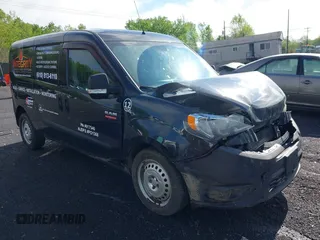 2016 Ram ProMaster City Cargo Tradesman z VIN ZFBERFAT6G6C68863, wystawiony jako IAAI lot #42198468 z przebiegiem 243 502 mil mil oraz . Historia ofert i sprzedaży dostępna na DreamBid. Obrazek 1.