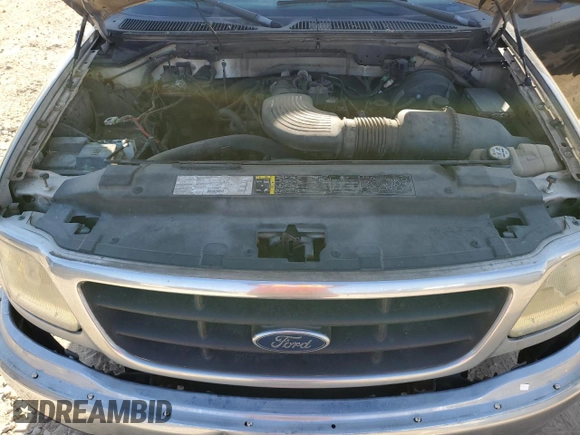 2003 Ford F-150 XL with VIN 2FTRF17W13CA77155, listed as a Copart auction lot 53272885 with 245,749 mi miles and Clean Title. Bid and sale history available at DreamBid. Image 11.