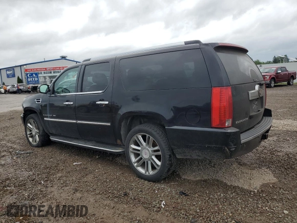 2007 Cadillac Escalade ESV с VIN 1GYFK66897R209158, выставлен на аукционе Copart как лот 61712605 с пробегом 221 129 миль миль и Списание • Salvage title. История ставок и продаж доступна на DreamBid. Изображение 2.
