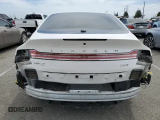 2020 Lincoln MKZ Reserve z VIN 3LN6L5E99LR609268, wystawiony jako Copart lot #56062065 z przebiegiem 63 466 mil mil oraz Szkoda całkowita • Salvage title. Historia ofert i sprzedaży dostępna na DreamBid. Obrazek 6.