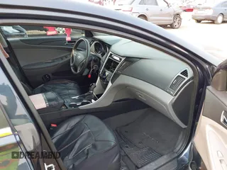 2013 Hyundai Sonata GLS with VIN 5NPEB4AC3DH631043, listed as a IAAI auction lot 42410119 with 84,578 mi miles and . Bid and sale history available at DreamBid. Image 5.