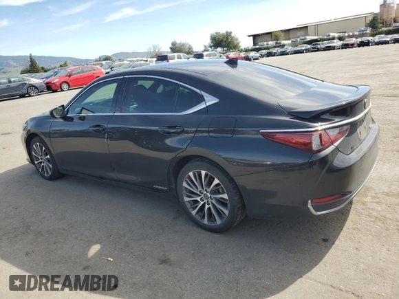 2021 Lexus ES with VIN 58ADA1C1XMU012636, listed as a Copart auction lot 45166995 with 138,946 mi miles and Salvage Title. Bid and sale history available at carsss.com. Image 2.