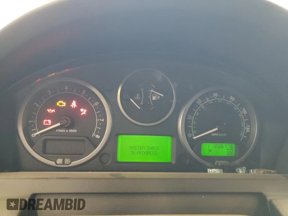 2005 Land Rover LR3 SE with VIN SALAD25435A313571, listed as a Copart auction lot 55355385 with 206,776 mi miles and Salvage title. Bid and sale history available at DreamBid. Image 9.