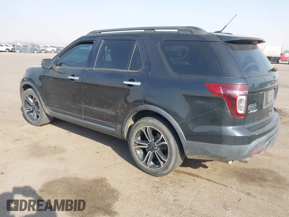 2013 Ford Explorer Sport z VIN 1FM5K8GT3DGC86028, wystawiony jako IAAI lot #40596140 z przebiegiem 136 292 mil mil oraz . Historia ofert i sprzedaży dostępna na DreamBid. Obrazek 3.