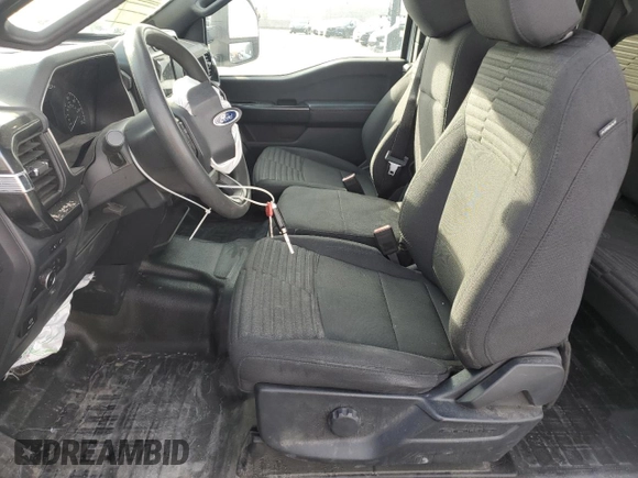 2022 Ford F-150 XL z VIN 1FTEX1EP0NKF28078, wystawiony jako Copart lot #45392995 z przebiegiem 60 686 mil mil oraz Szkoda całkowita • Salvage title. Historia ofert i sprzedaży dostępna na DreamBid. Obrazek 7.