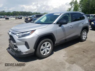 2023 Toyota RAV4 LE z VIN JTMF1RFVXPD101693, wystawiony jako Copart lot #55443945 z przebiegiem 33 878 mil mil oraz Szkoda całkowita • Salvage title. Historia ofert i sprzedaży dostępna na DreamBid. Obrazek 1.