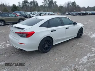 2024 Honda Civic Si z VIN 2HGFE1E55RH474414, wystawiony jako IAAI lot #41261018 z przebiegiem 14 002 mil mil oraz . Historia ofert i sprzedaży dostępna na DreamBid. Obrazek 4.