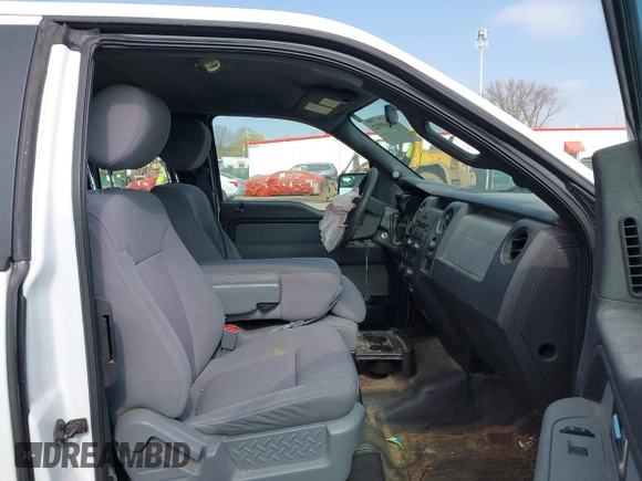 2013 Ford F-150 XL with VIN 1FTFX1CF6DKD40601, listed as a IAAI auction lot 42065912 with 181,788 mi miles and . Bid and sale history available at carsss.com. Image 5.