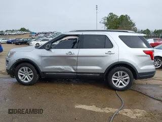 2018 Ford Explorer XLT z VIN 1FM5K8D8XJGA33493, wystawiony jako IAAI lot #41728861 z przebiegiem 103 392 mil mil oraz . Historia ofert i sprzedaży dostępna na DreamBid. Obrazek 14.