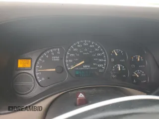 2001 Chevrolet Tahoe LS z VIN 1GNEC13T51J268893, wystawiony jako Copart lot #58527885 z przebiegiem 285 422 mil mil oraz Szkoda całkowita • Salvage title. Historia ofert i sprzedaży dostępna na DreamBid. Obrazek 9.