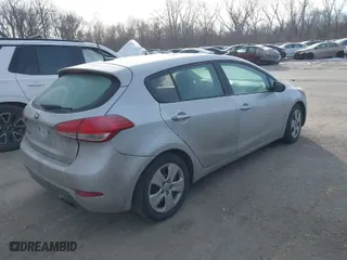 2016 Kia Forte 5-Door LX with VIN KNAFK5A82G5586927, listed as a IAAI auction lot 41396353 with 168,625 mi miles. Bid and sale history available at carsss.com. Image 4.