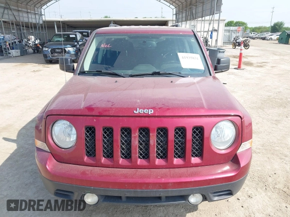 2017 Jeep Patriot Sport z VIN 1C4NJPBBXHD103389, wystawiony jako IAAI lot #41935831 z przebiegiem 86 155 mil mil oraz . Historia ofert i sprzedaży dostępna na DreamBid. Obrazek 13.