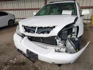 2006 Lexus RX with VIN 2T2GA31U76C046854, listed as a IAAI auction lot 41939704 with 258,368 mi miles. Bid and sale history available at carsss.com. Image 6.