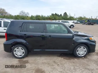 2011 Scion xB z VIN JTLZE4FE3B1121609, wystawiony jako IAAI lot #42123124 z przebiegiem 85 758 mil mil oraz . Historia ofert i sprzedaży dostępna na DreamBid. Obrazek 14.