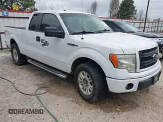 2013 Ford F-150 XL with VIN 1FTFX1CF7DKF17799, listed as a IAAI auction lot 41823231 with 301,178 mi miles. Bid and sale history available at carsss.com. Image 1.