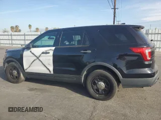 2016 Ford Police Interceptor Utility z VIN 1FM5K8AR5GGC08058, wystawiony jako Copart lot #51673255 z przebiegiem 123 955 mil mil oraz Tytuł czysty. Historia ofert i sprzedaży dostępna na DreamBid. Obrazek 2.
