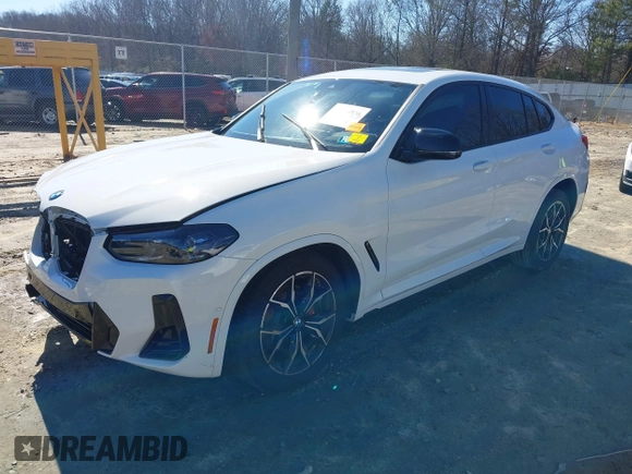 2024 BMW X4 M40i with VIN 5UX43DT00R9W43645, listed as a IAAI auction lot 41578936 with 11,028 mi miles. Bid and sale history available at carsss.com. Image 2.