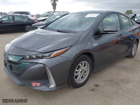 2018 Toyota Prius Prime Plus with VIN JTDKARFP7J3078421, listed as a IAAI auction lot 41912684 with 201,926 mi miles. Bid and sale history available at carsss.com. Image 20.