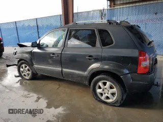 2005 Hyundai Tucson GLS with VIN KM8JN12D85U062222, listed as a Copart auction lot 77317334 with 192,758 mi miles and Salvage Title. Bid and sale history available at carsss.com. Image 2.