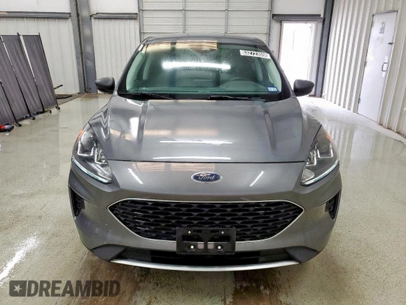 2022 Ford Escape SE with VIN 1FMCU9G62NUA63578, listed as a Copart auction lot 63272355 with 83,214 mi miles and Clean title. Bid and sale history available at DreamBid. Image 5.