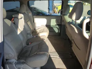 2017 Toyota Sienna XLE Auto Access Seat z VIN 5TDYZ3DCXHS829259, wystawiony jako Copart lot #60167795 z przebiegiem 52 444 mil mil oraz Szkoda całkowita • Salvage title. Historia ofert i sprzedaży dostępna na DreamBid. Obrazek 11.